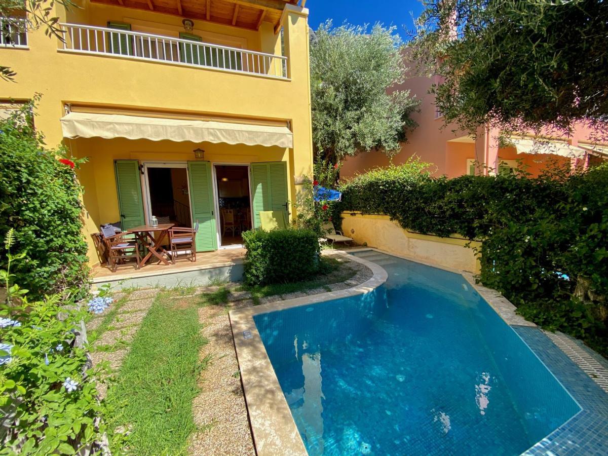 La Riviera Barbati Seaside Apartments & Villas Exterior photo