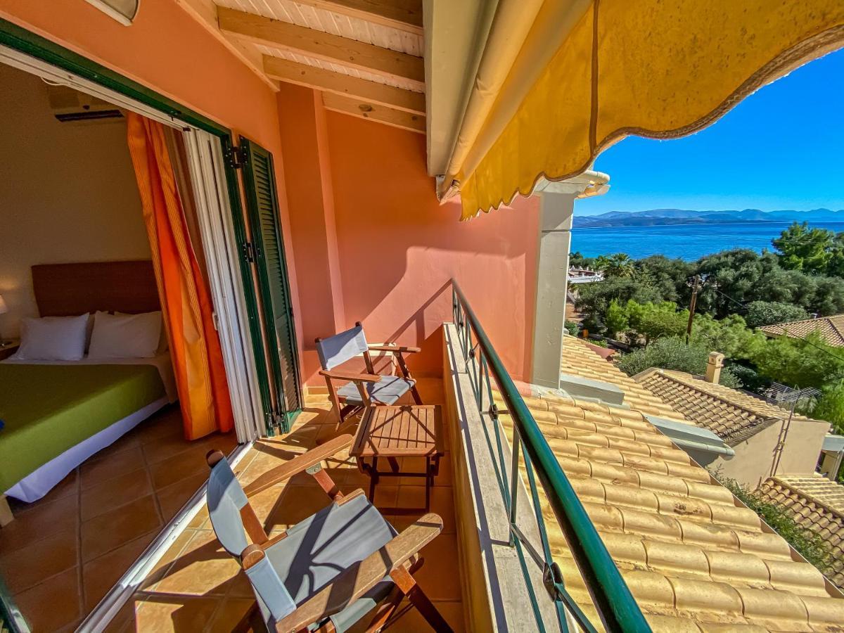 La Riviera Barbati Seaside Apartments & Villas Exterior photo