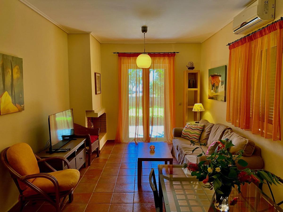 La Riviera Barbati Seaside Apartments & Villas Exterior photo